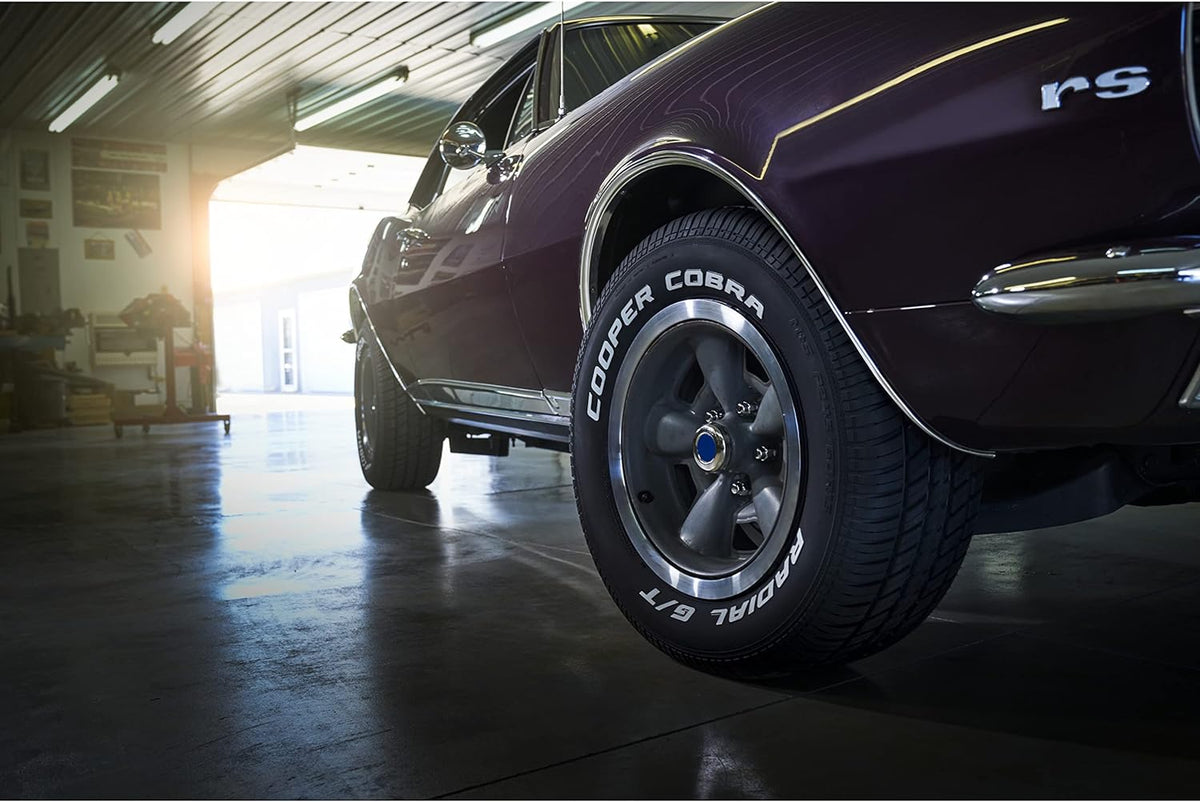 Cooper Cobra Radial G/T All-Season P235/60R15 98T Tire