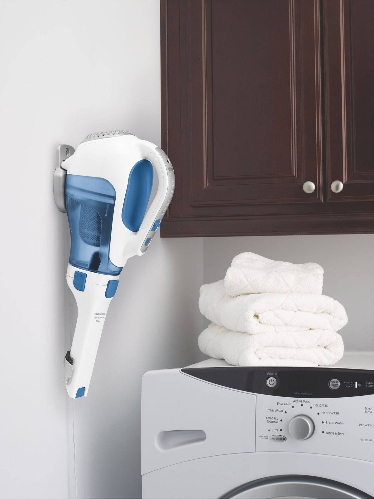 Black u0026 Decker Chv1410 Dustbuster 14.4-Volt Cordless Cyclonic Hand VAC